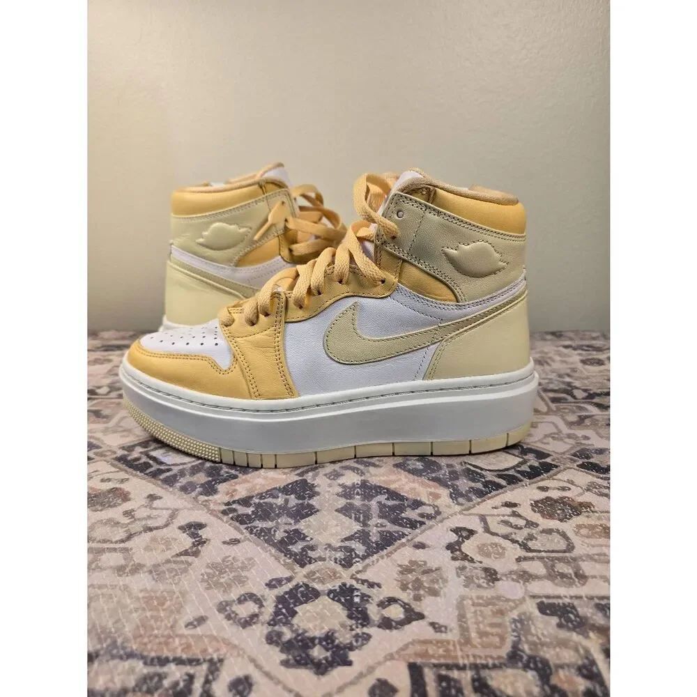 Nike Air Jordan 1 Elevate Hi Women’s Size 8.5 Platform Sneakers Basketball 🏀